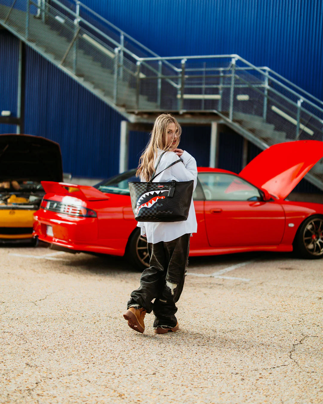 SPEED SHARK SIDE SWIPE TOTE - Image 7