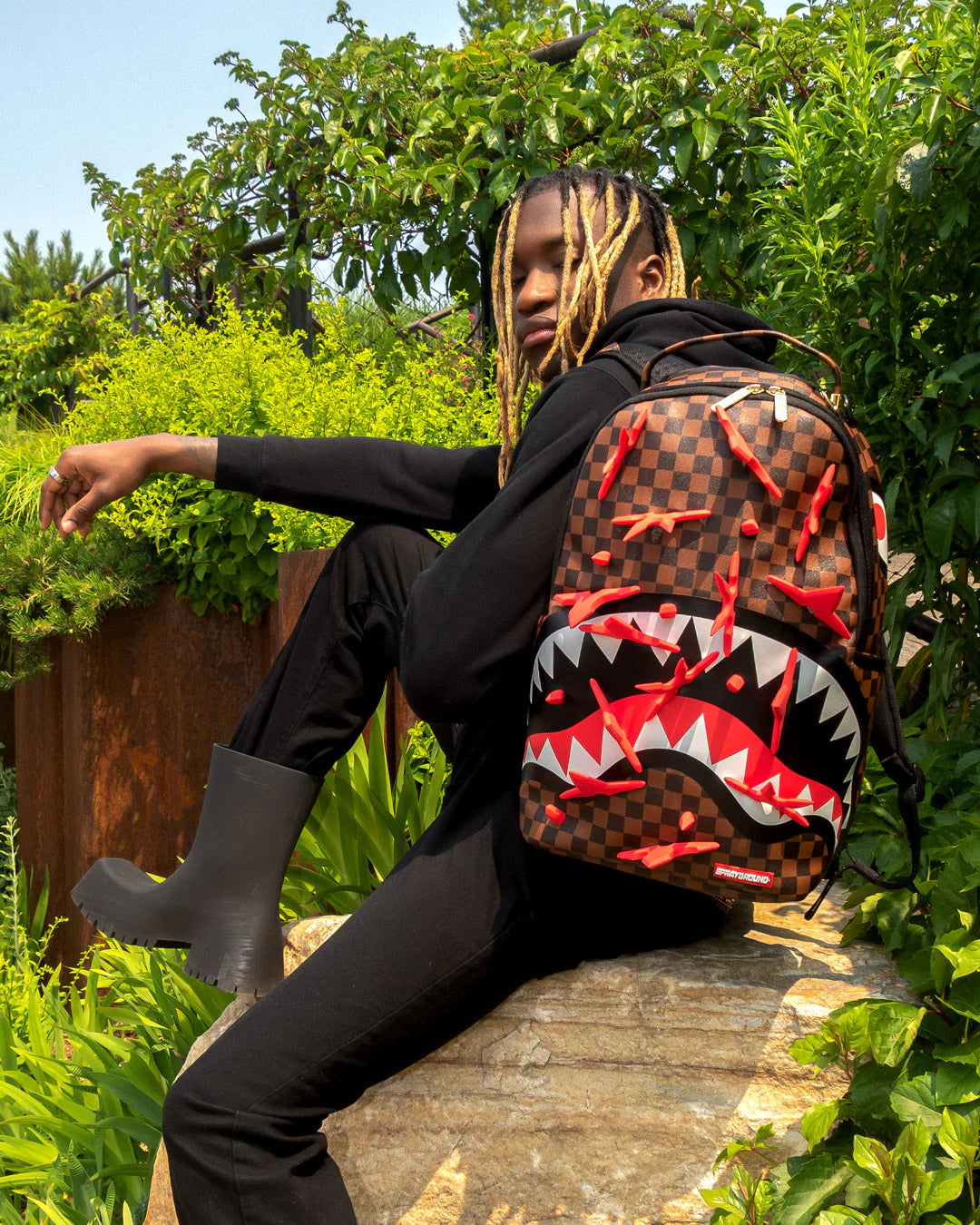 REAL 3D NINJA STARS SMASHED BACKPACK (DLXV) - Image 17