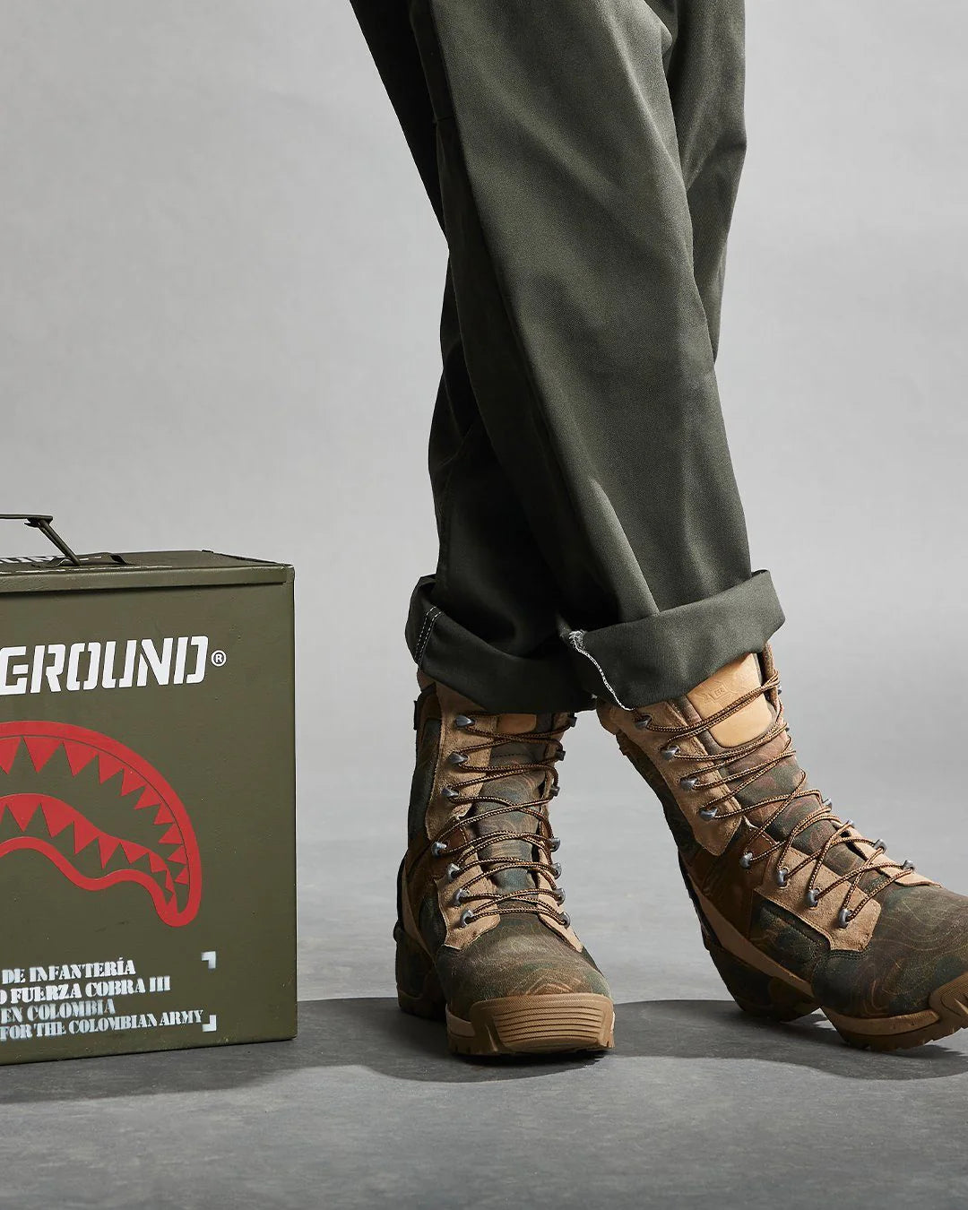 CAMO TERRAIN FUERZA COBRA PARATROOPER BOOTS - MADE IN COLOMBIA NUMBERED 1/280 PAIRS - Image 14