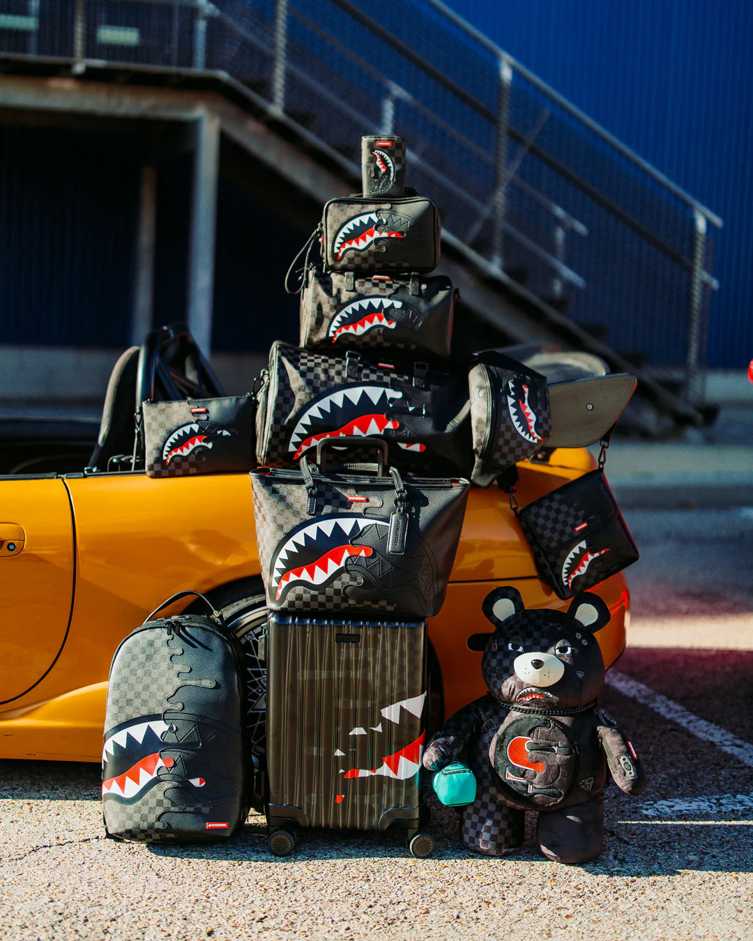 SPEED SHARK SIDE SWIPE MESSENGER SLING BAG - Image 6