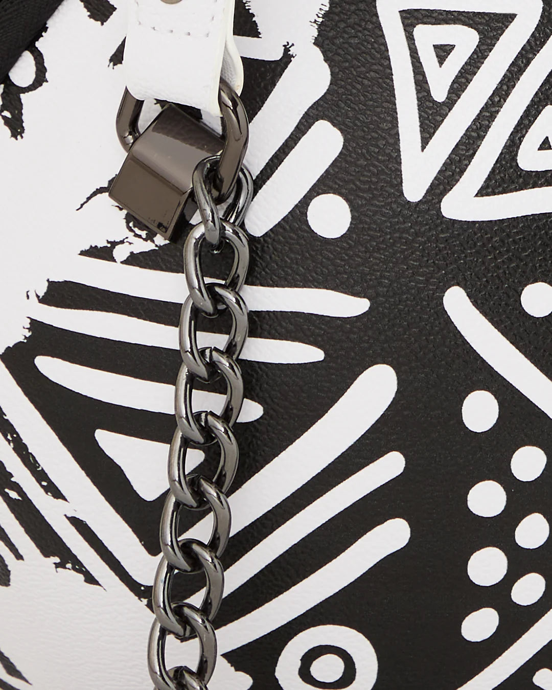 A.I.8 AFRICAN INTELLIGENCE - ORIGIN STORY GLOBE BAG - Image 15