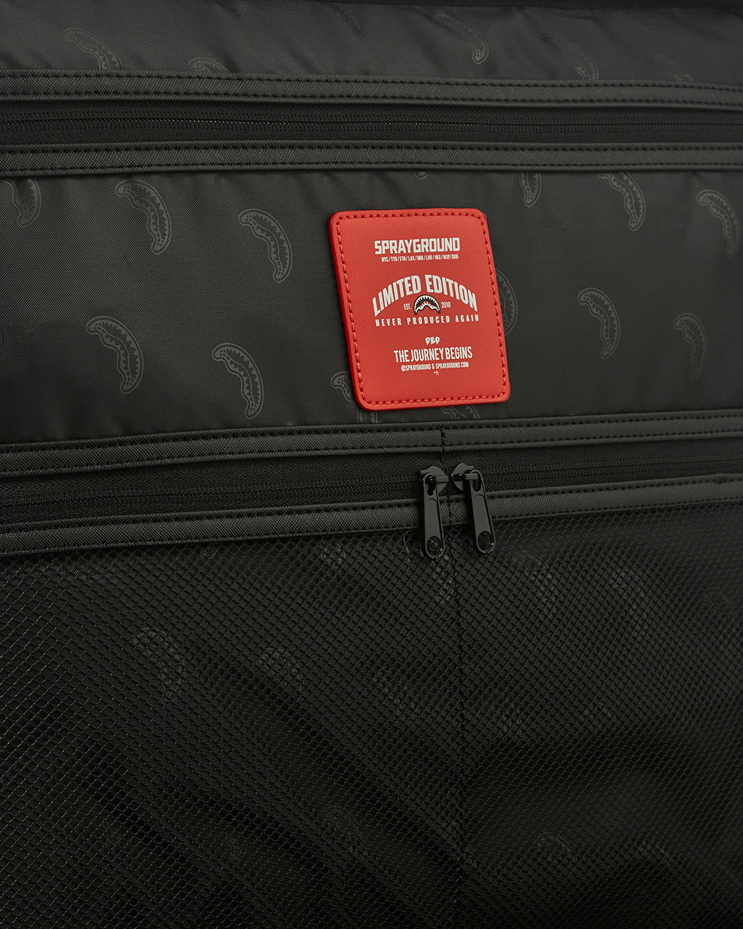 XTC GREY SHARKS IN PARIS JETSETTER CARRY-ON LUGGAGE - Image 16