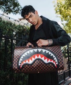 Alternative view of SAWTOOTH SHARKS IN PARIS DUFFLE