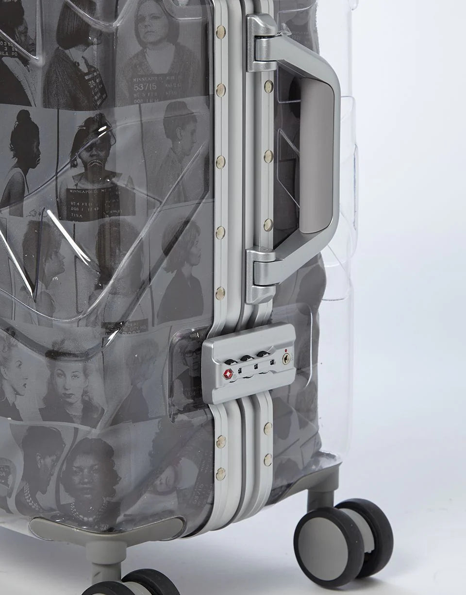 LAQUAN SMITH EMBOSSED CLEAR 3M CARRY-ON - Image 9