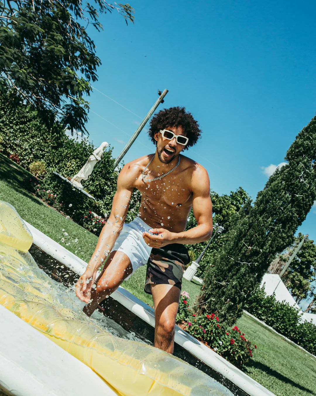 SPLIT BITE CAMO SHOTO SWIM TRUNKS - Image 7