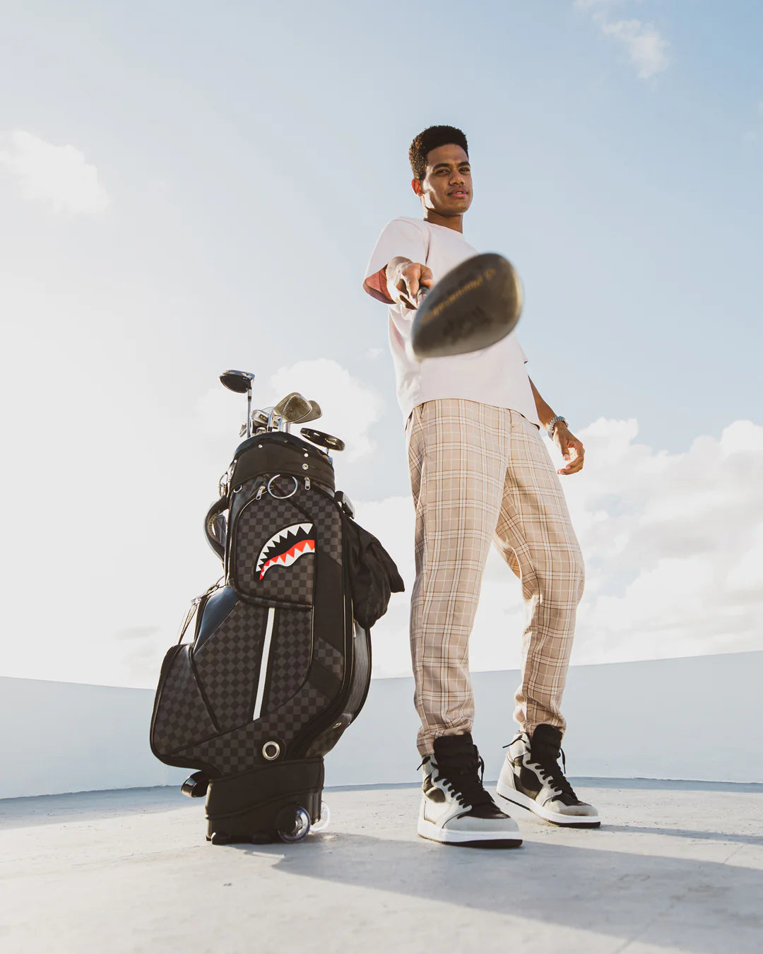 HENNY AIIR TO THE THRONE PRO GOLF BAG - Image 9