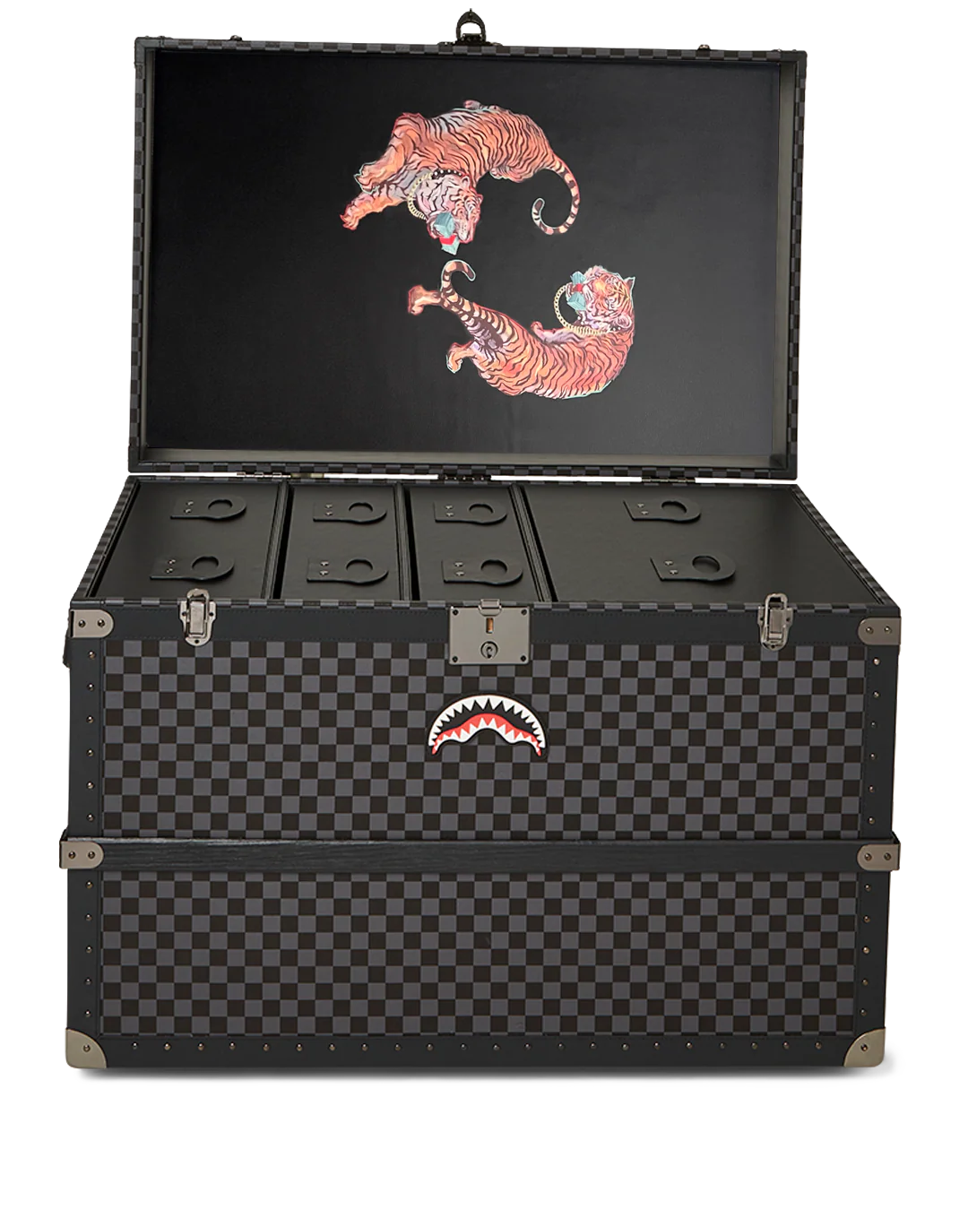 VANQUISH II WARDROBE TRUNK - Image 28