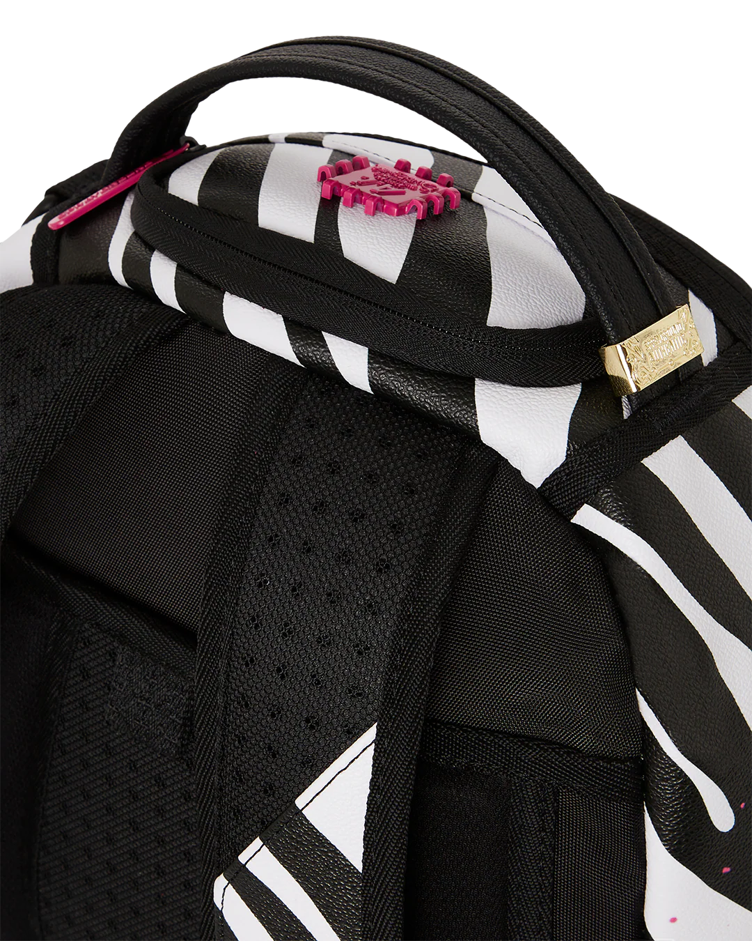 A.I.8 AFRICAN INTELLIGENCE MOTHERLAND LOVE BACKPACK (DLXV) - Image 12