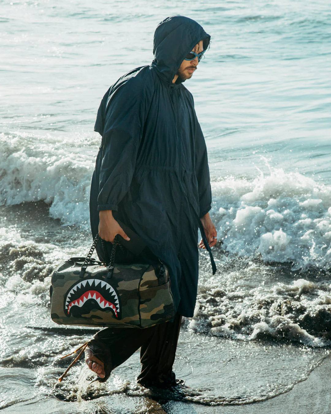 CAMORICH ROYALE CHAIN DUFFLE - Image 14