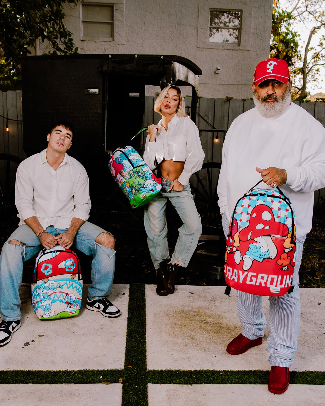 SMURFS IN THE GARDEN BACKPACK - Image 11