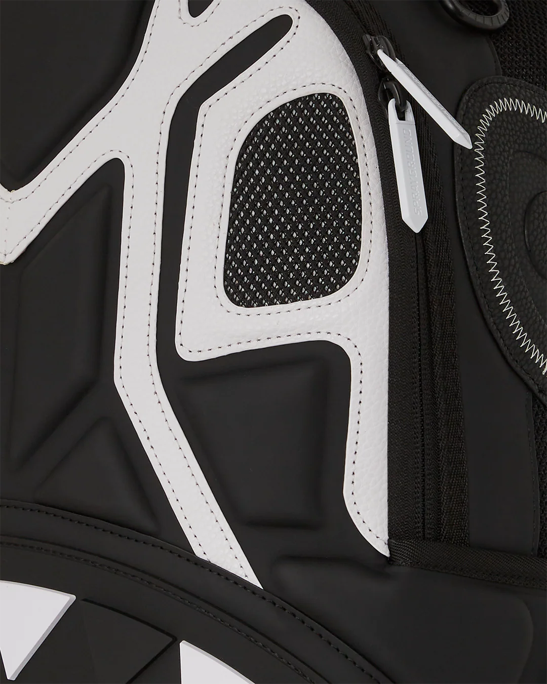 GRAVITATIONAL PULL BACKPACK - Image 9