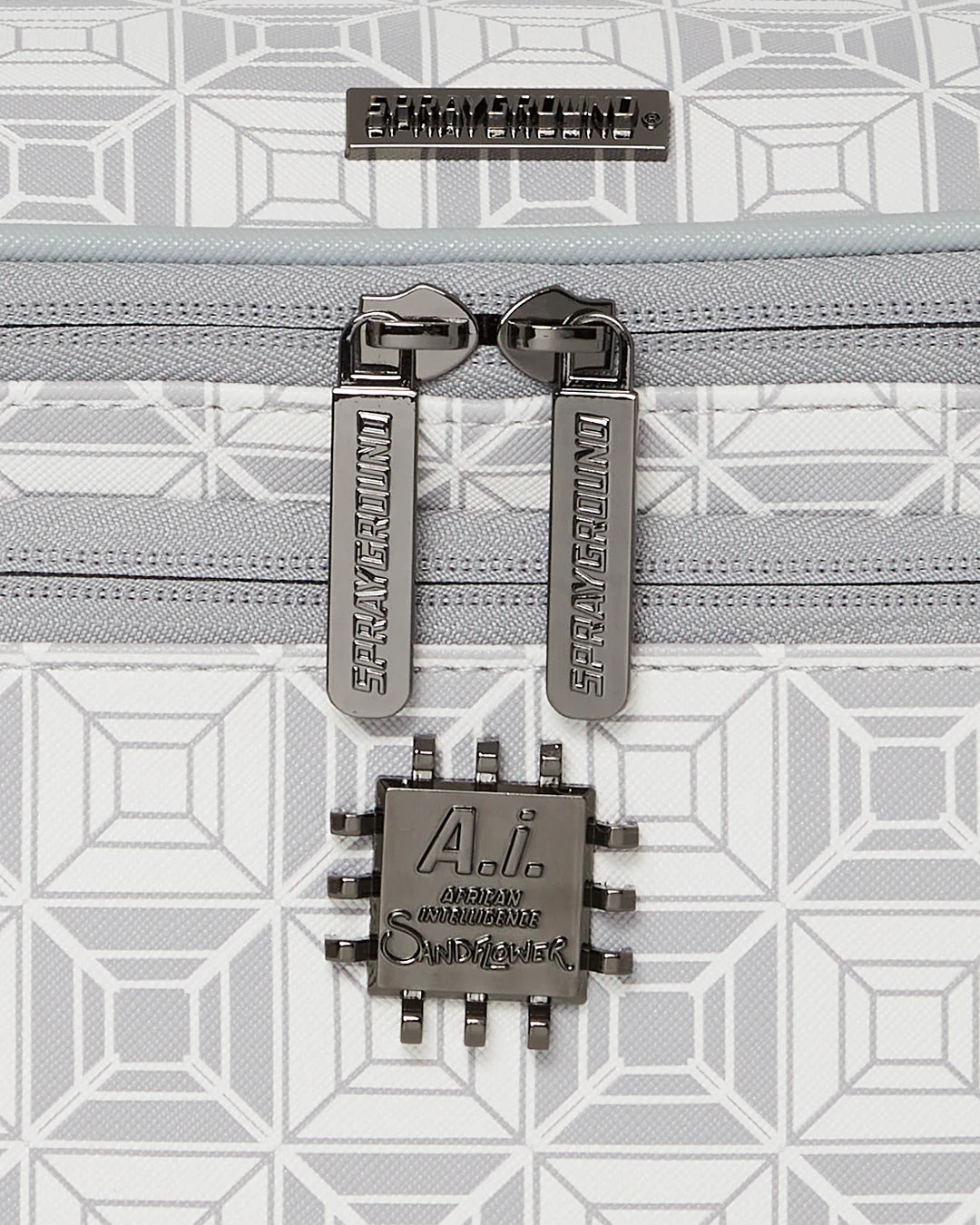 A.I.8 AFRICAN INTELLIGENCE BOOKED & BUSY COSMETIC CASE - Image 17