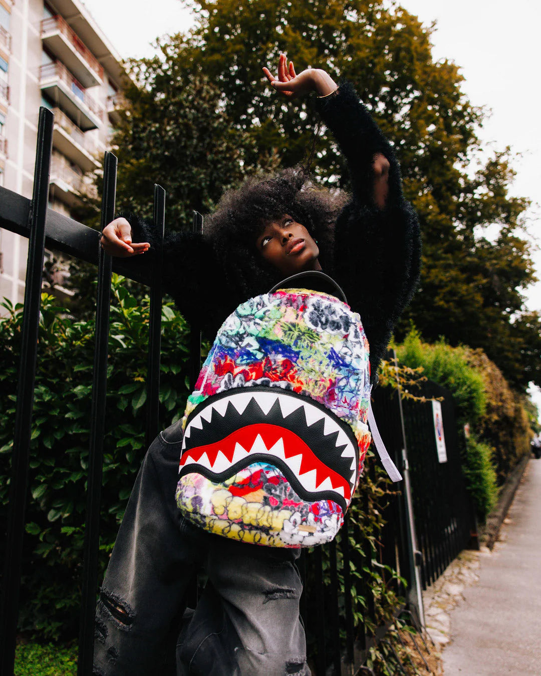 LE MONDE DES GRAFFITIS BACKPACK - Image 9