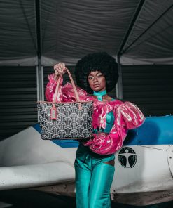 Alternative view of ILLUCHAINS TOTE
