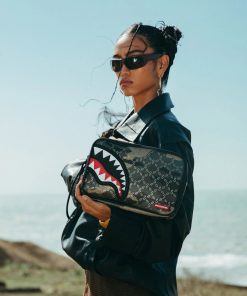 Alternative view of LASERS BLAZIN TOILETRY BRICKSIDE BAG