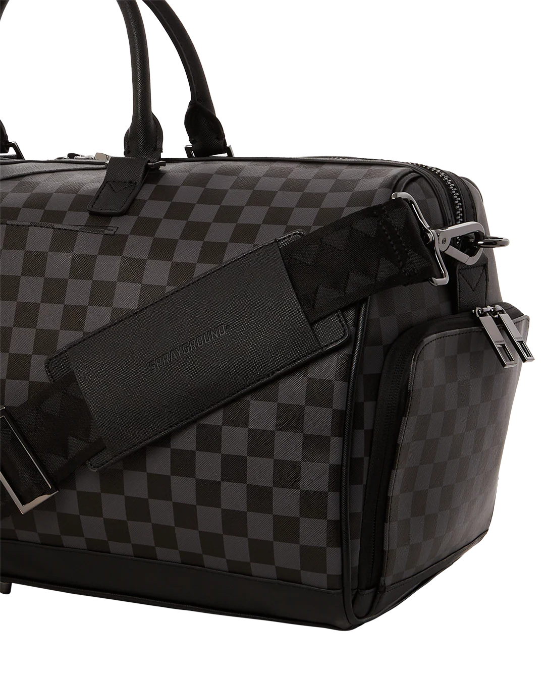 HENNY AIIR TO THE THRONE DUFFLE - Image 9