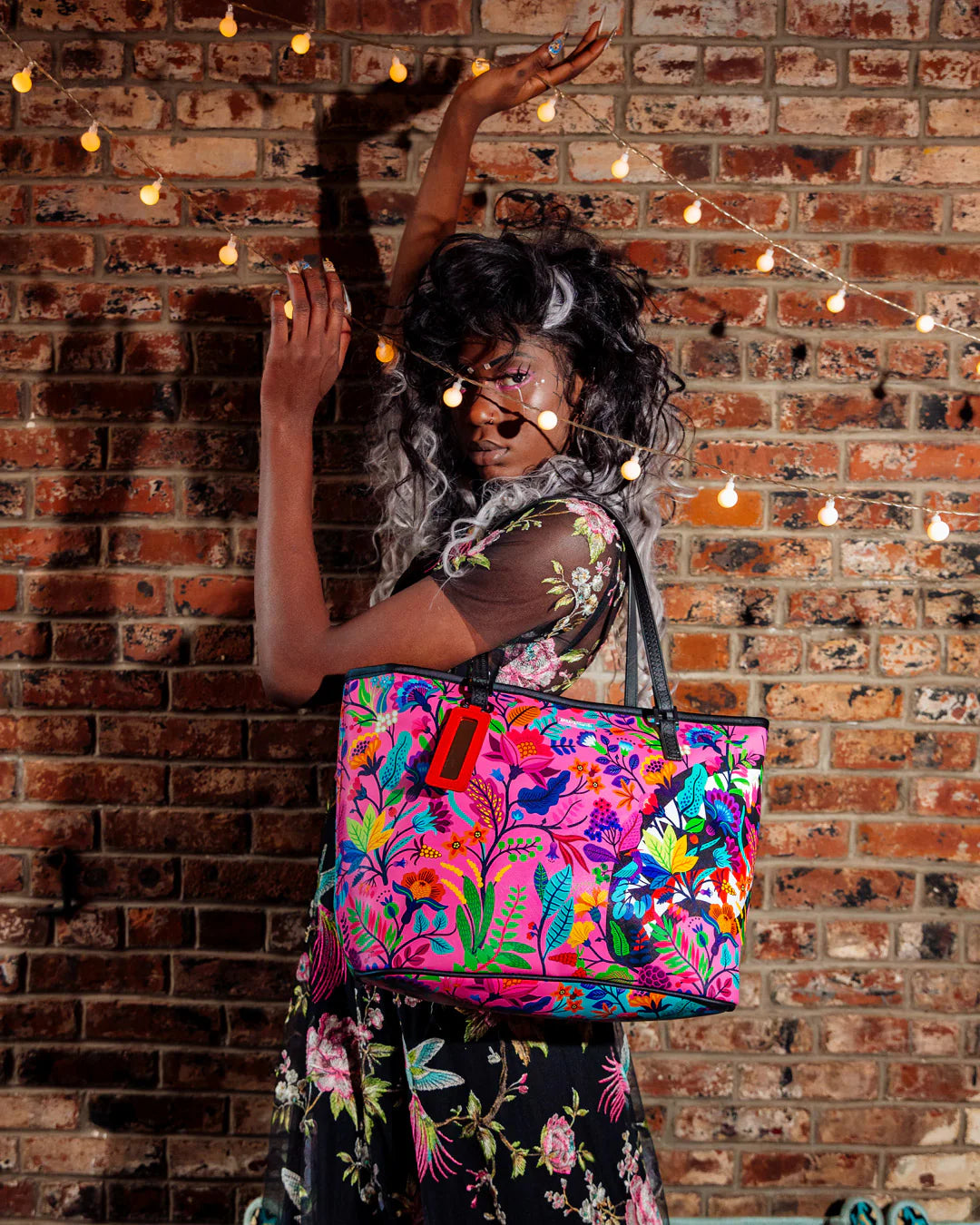 AVANT GARDEN TOTE - Image 4