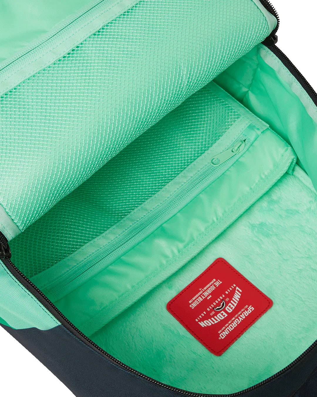 FUTURAMA SPACE CREW DLXSR BACKPACK - Image 11