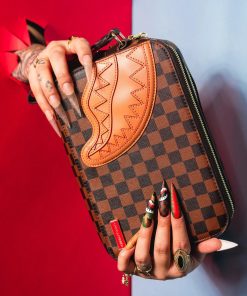 Alternative view of HENNY TOILETRY BAG
