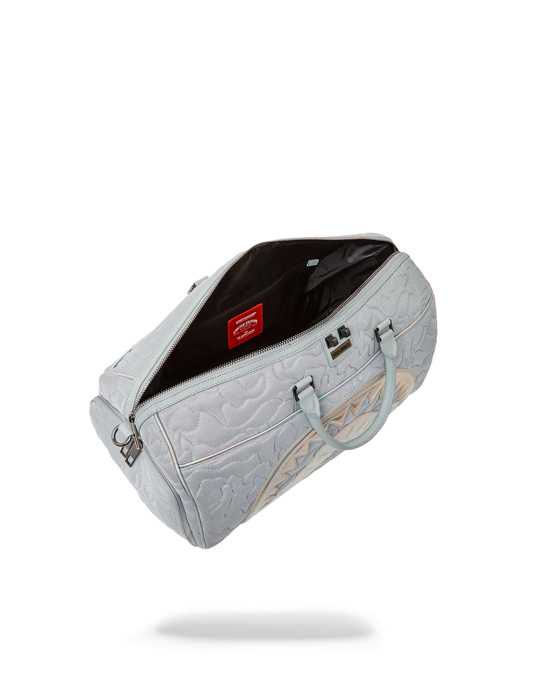MIRASHAKU IRIDESCENT QUILT DUFFLE - Image 11