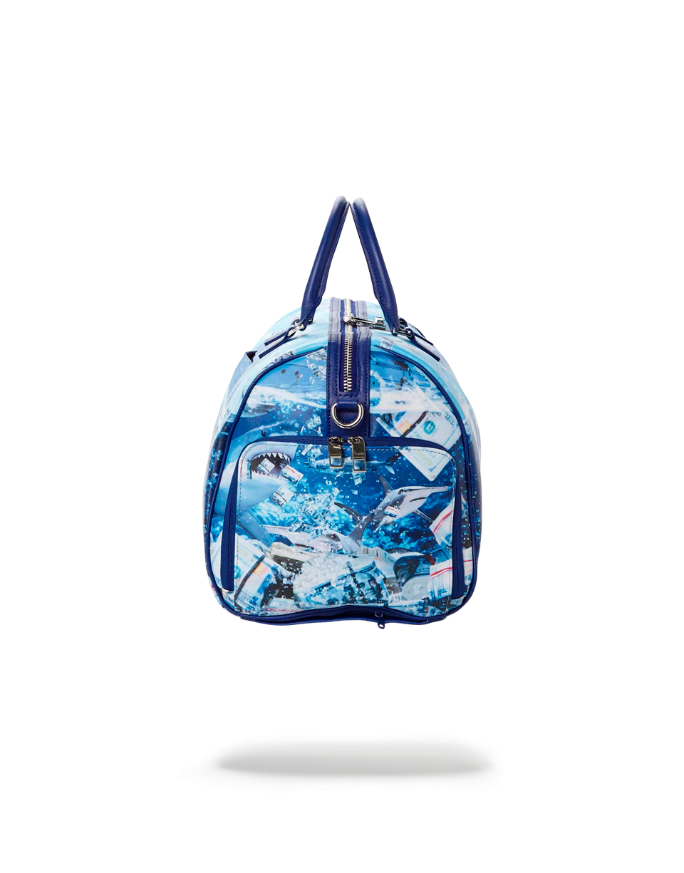 THE SHARK PARTY DUFFLE - Image 5