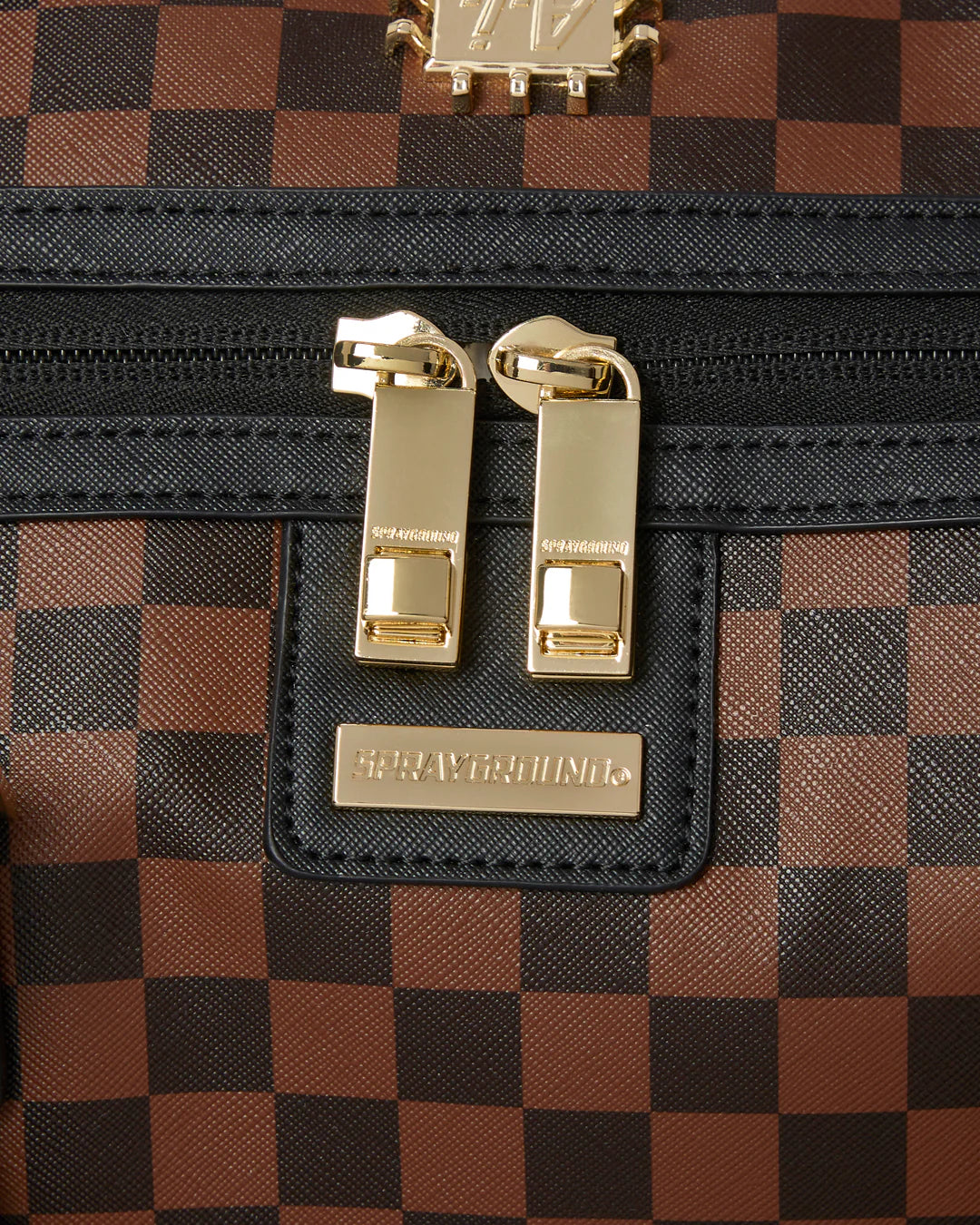 A.i.3 THE LEGACY DUFFLE - Image 15