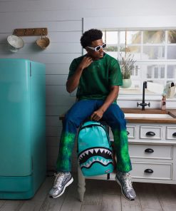 Alternative view of SHARK CENTRAL ADRIATIC DLXSV BACKPACK