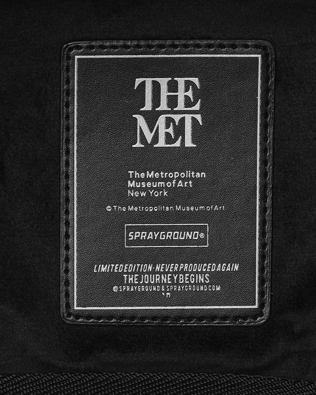 THE MET MASTERPIECES BACKPACK - Image 9