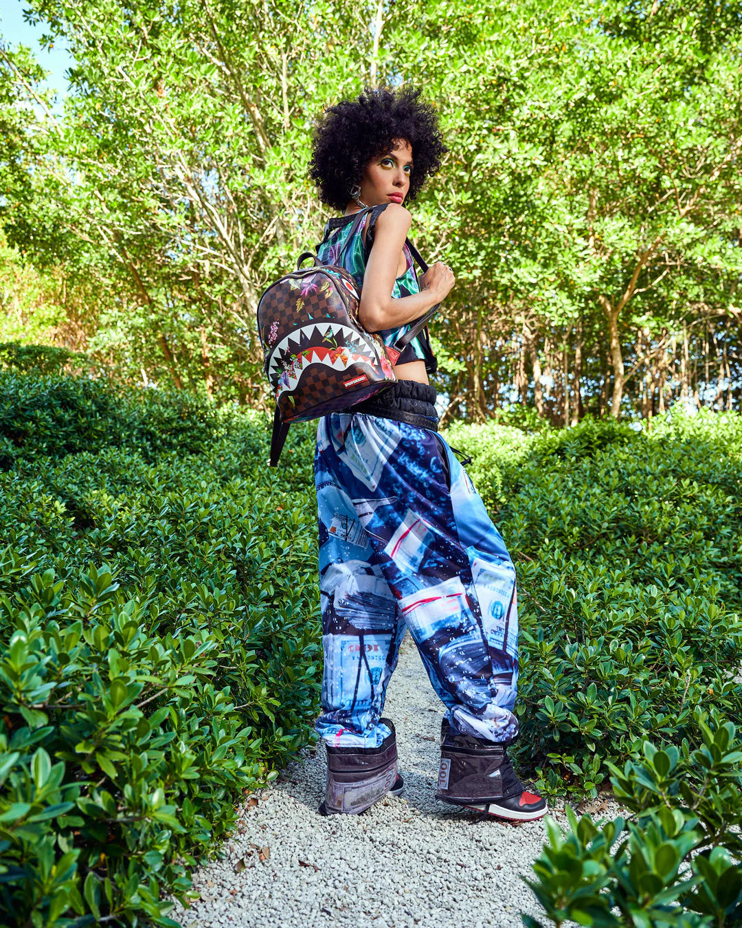 GARDEN OF SHARKS SAVAGE BACKPACK - Image 2