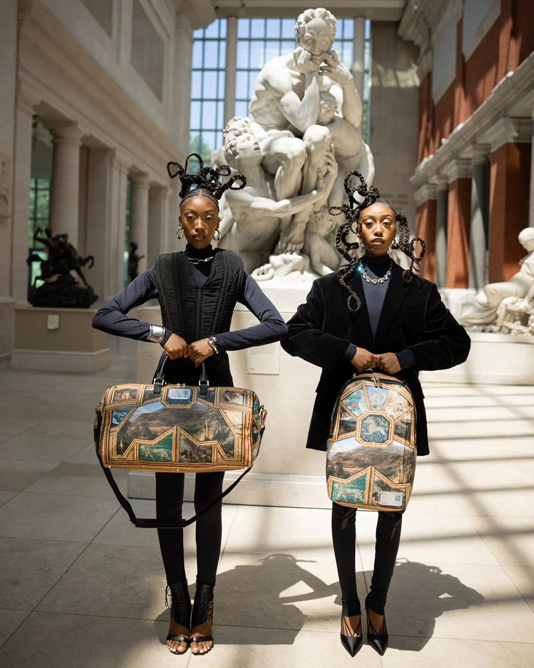 THE MET MASTERPIECES BACKPACK - Image 13