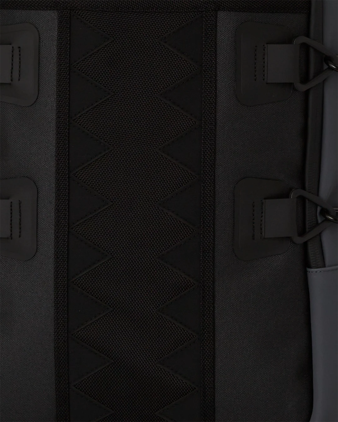 G-FORCE TREK NIGHT BACKPACK - Image 10