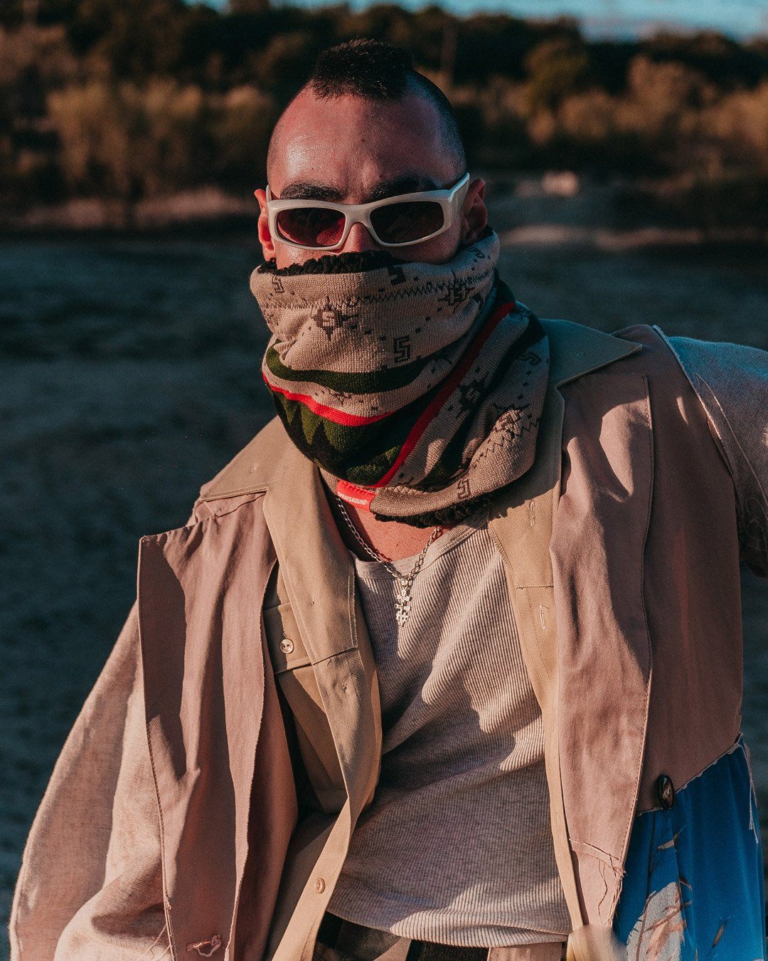 FIFTH AVENUE NECK WARMER - Image 2