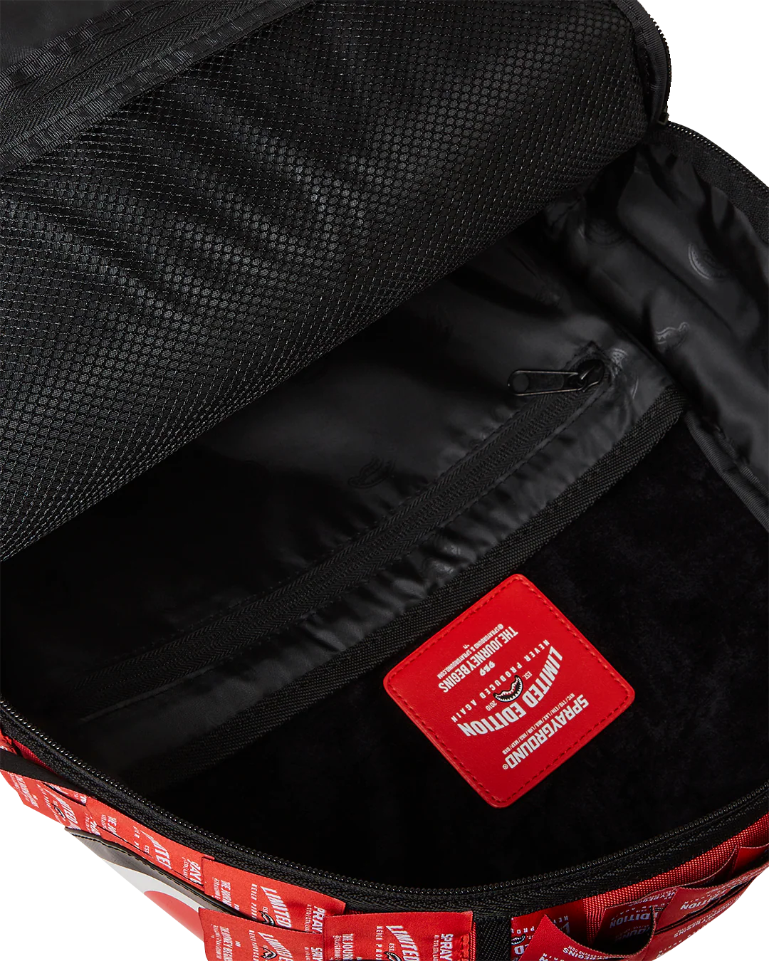 MADE OF WOVEN LABELS SHARK BACKPACK - Image 12