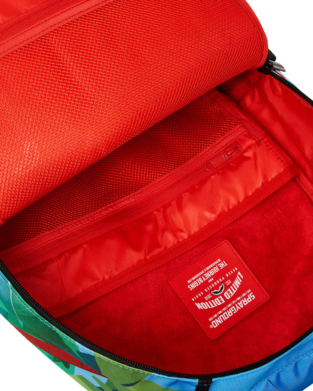 ANGRY BIRDS PIG MOUNTAIN BACKPACK - Image 8