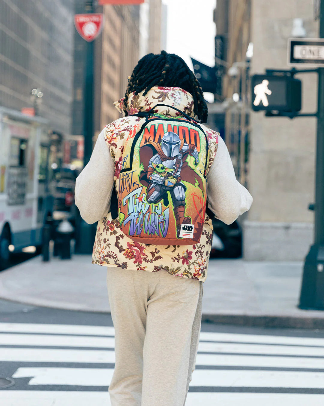 STAR WARS: MANDO ON THE RUN BACKPACK (DLXR) - Image 2