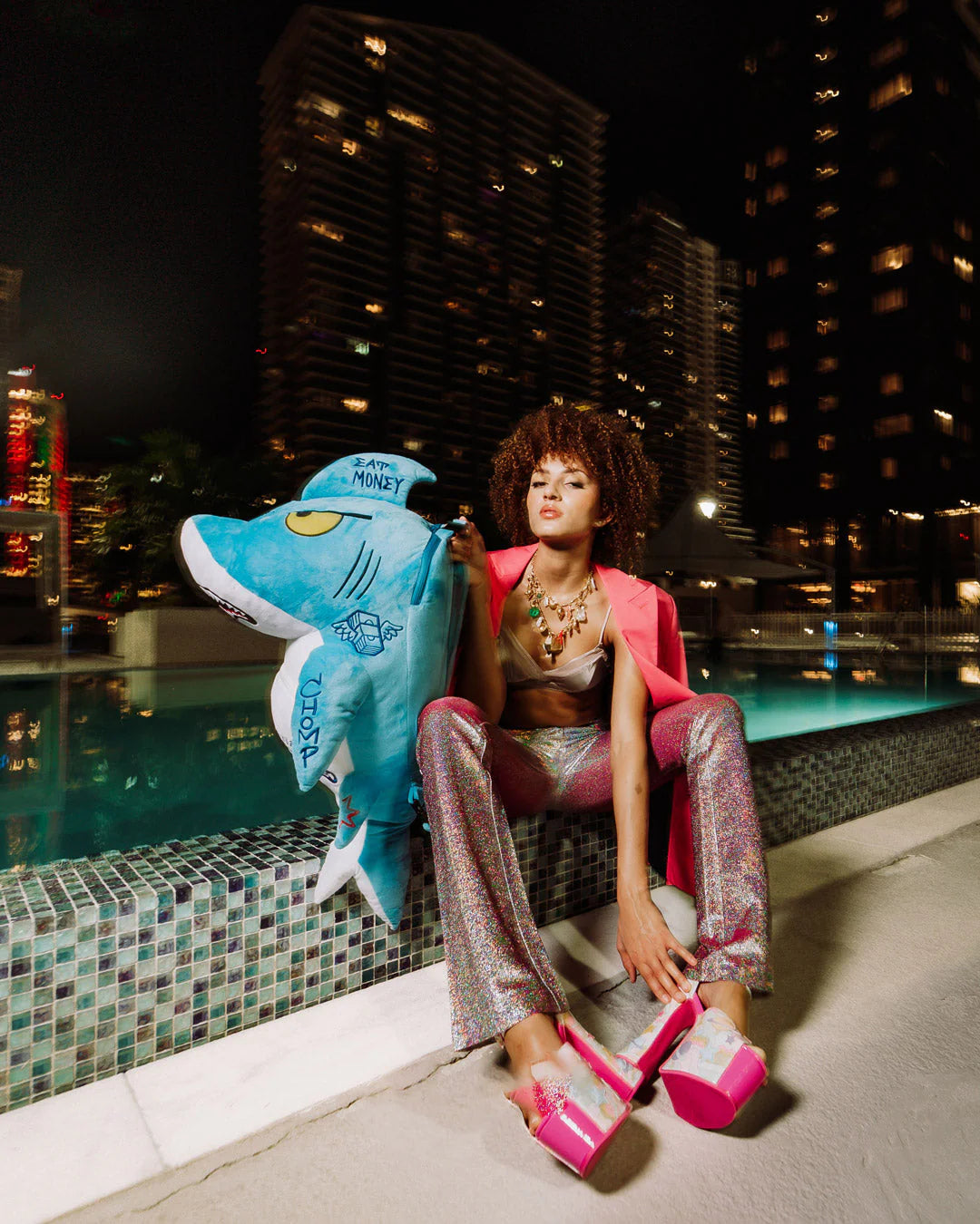 THE BIG SHARK BACKPACK - Image 7