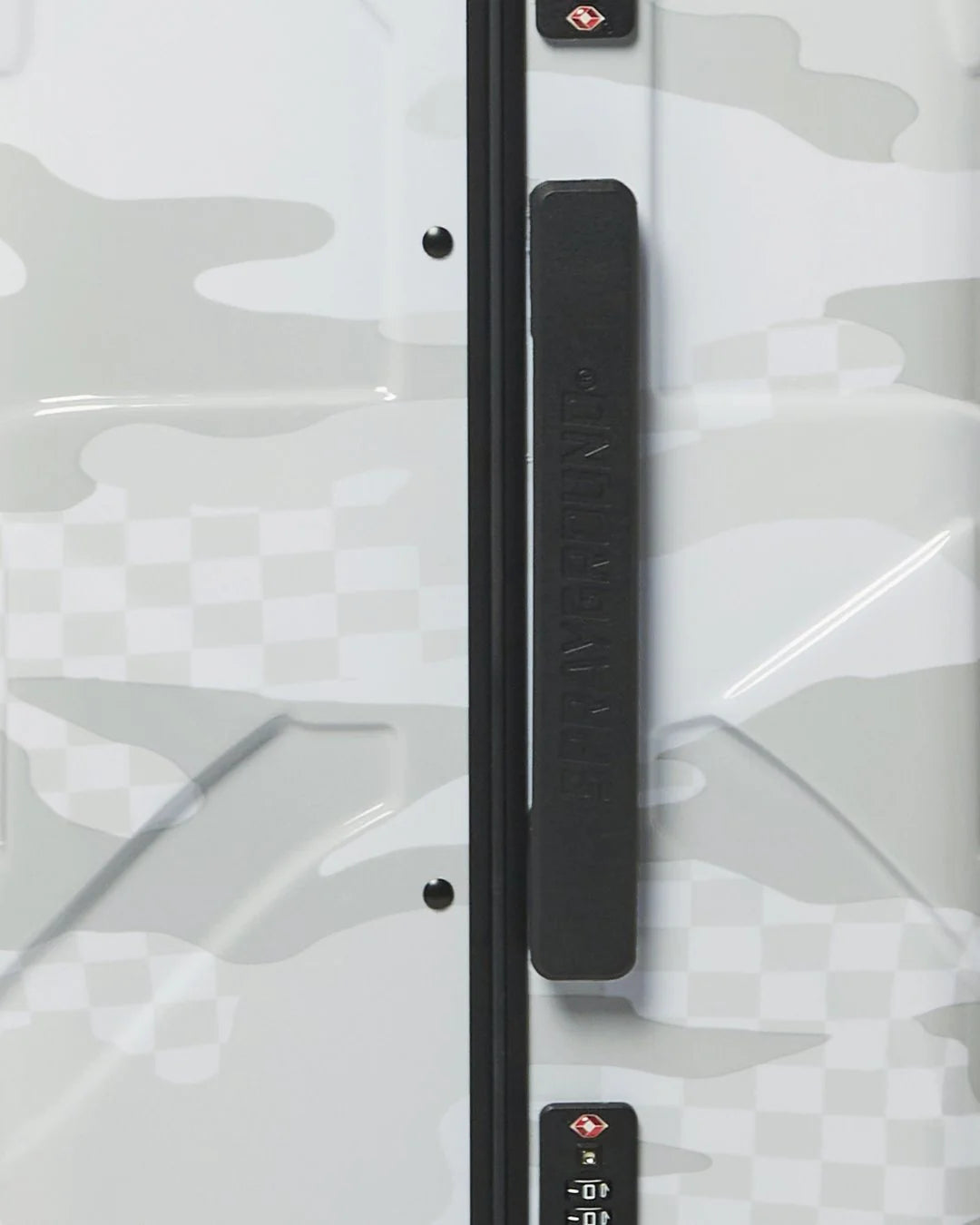 3AM LE BLANC SHARKNAUTICS HARDSHELL FULL-SIZE LUGGAGE - Image 12
