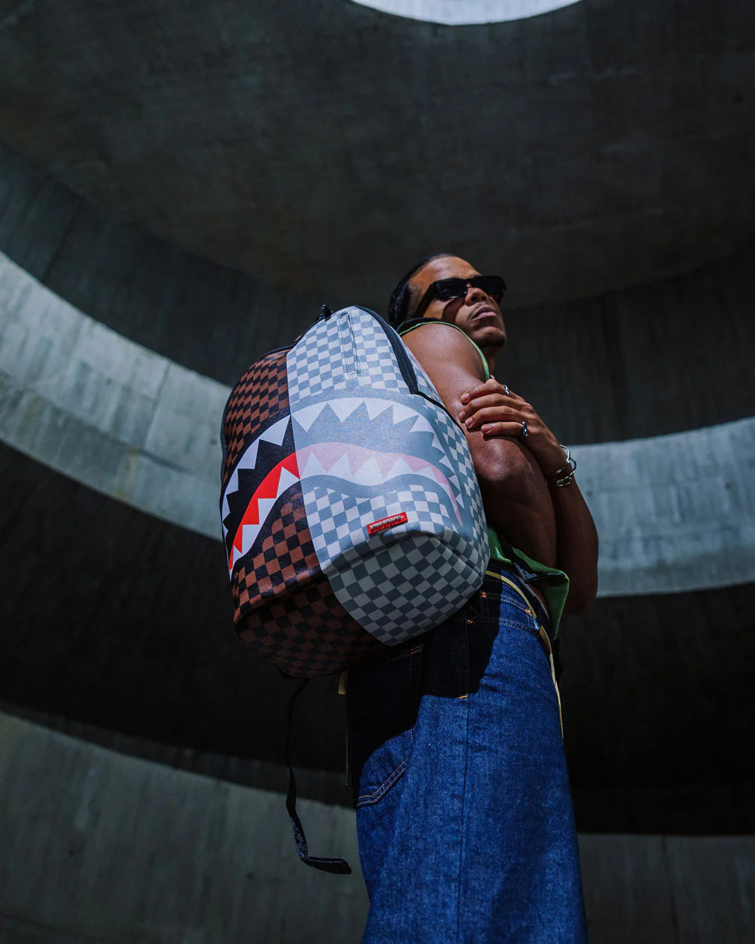 SHARKS IN PARIS CHERRY BLADE BACKPACK - Image 2