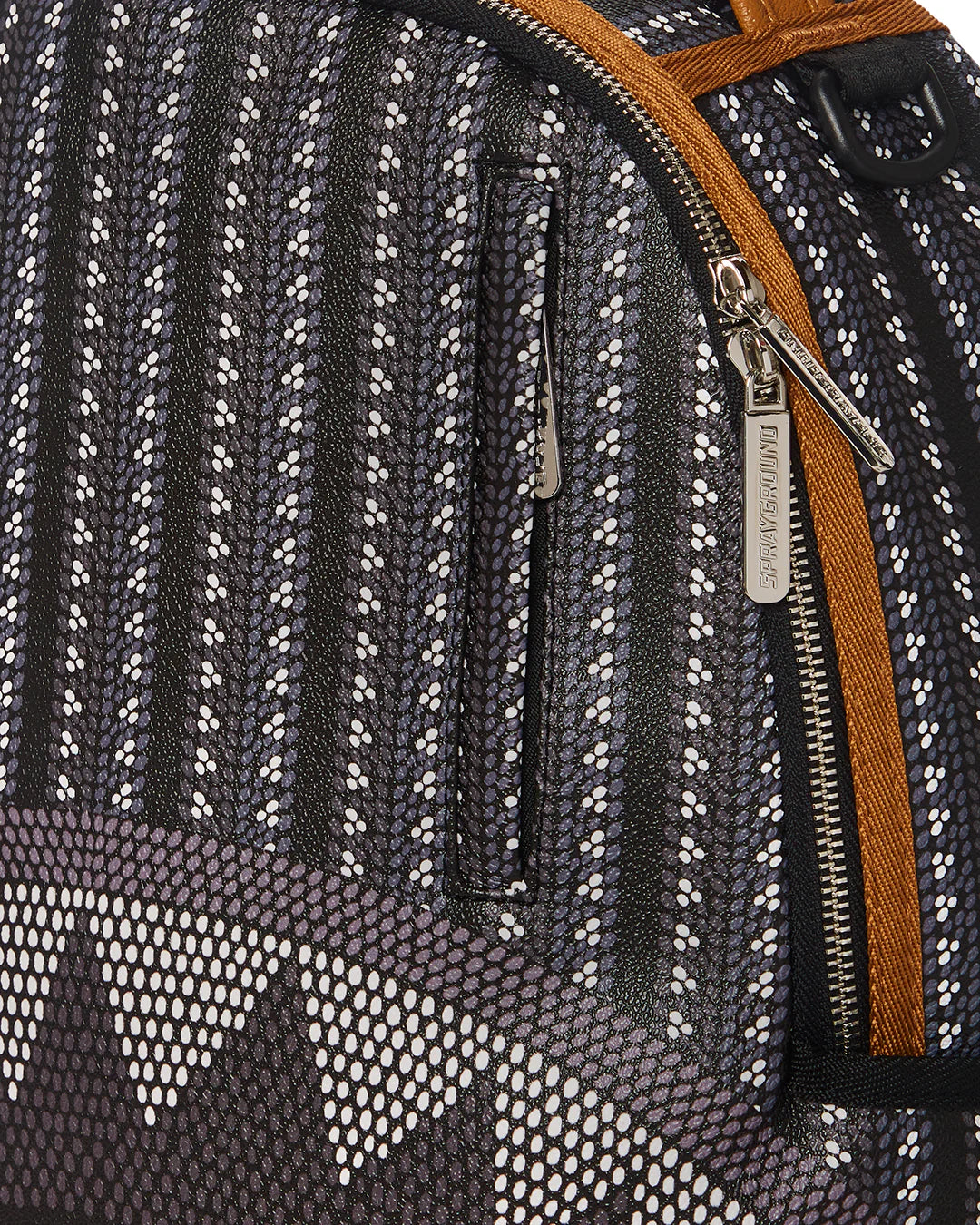 ILLUCHAINS BACKPACK (DLXV) - Image 10