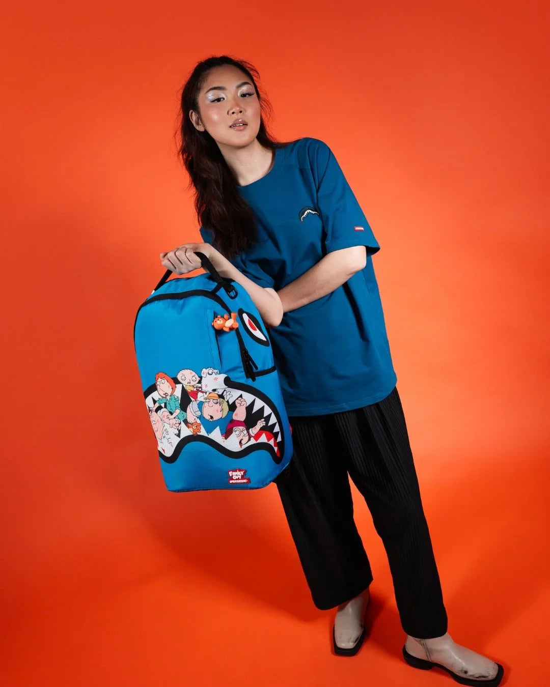 FAMILY GUY BRUISER DLXSR BACKPACK - Image 8
