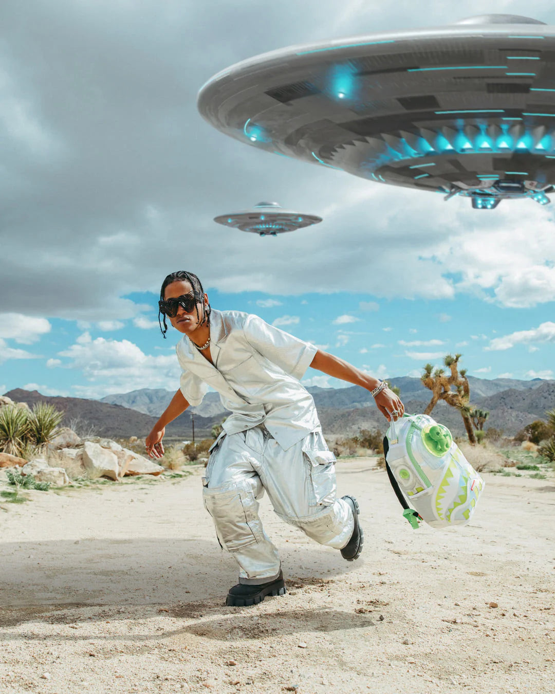 ALIEN MOTHERSHIP BACKPACK - Image 14