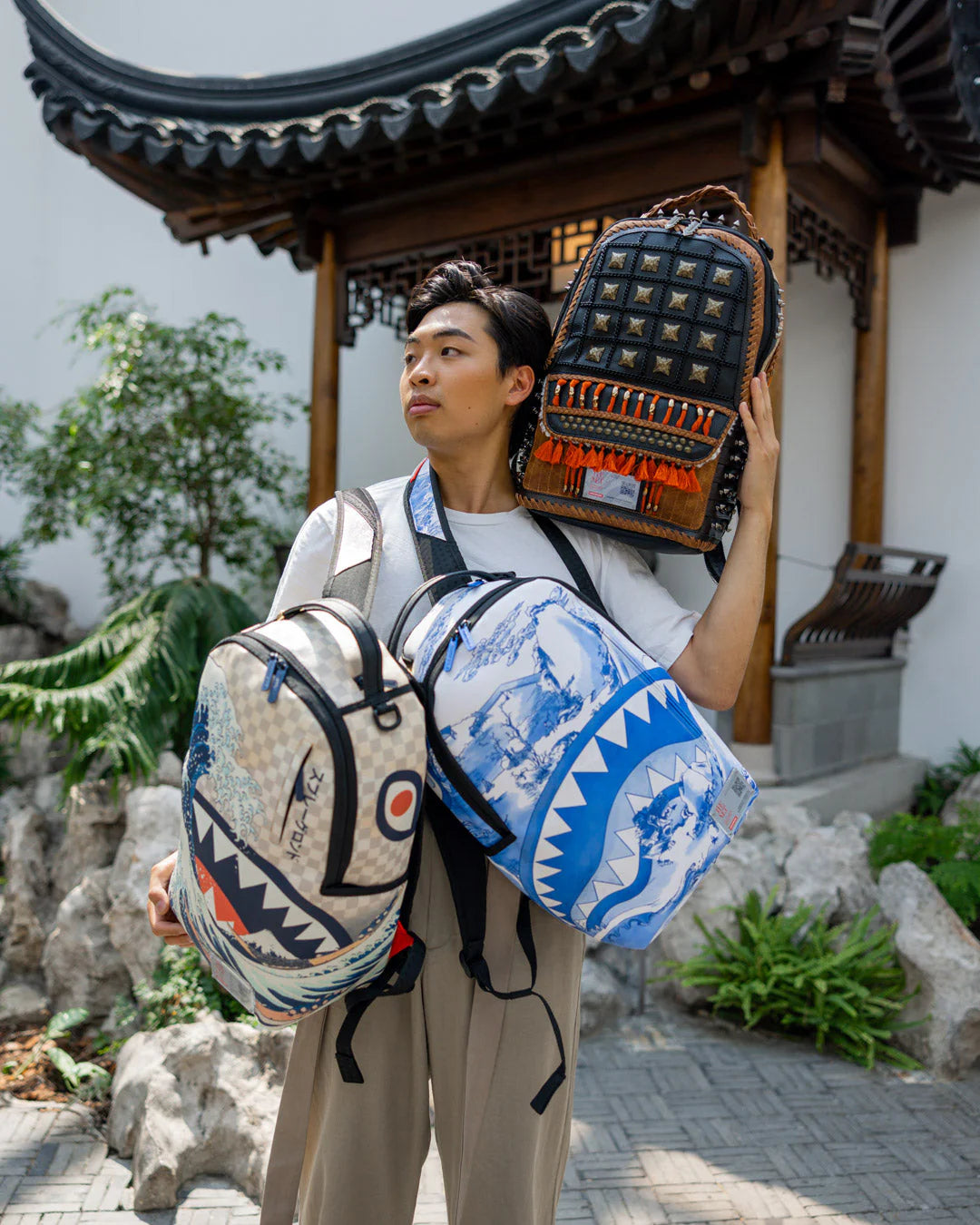 THE MET CHINESE LANDSCAPE BACKPACK - Image 8