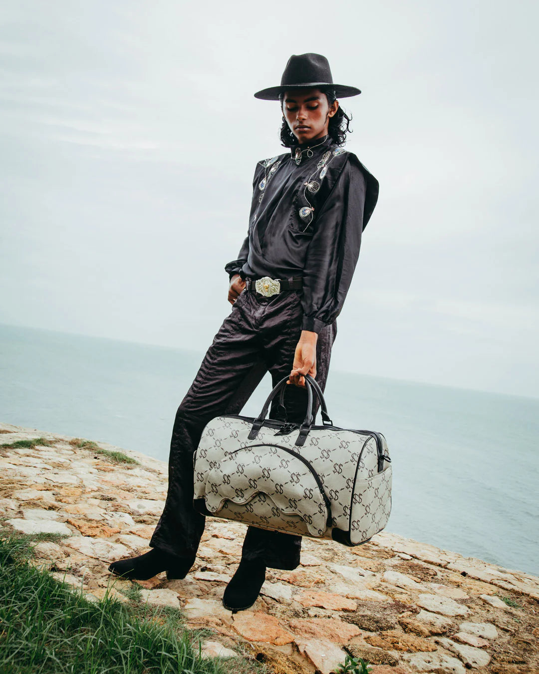 THE GETAWAY DUFFLE - Image 4