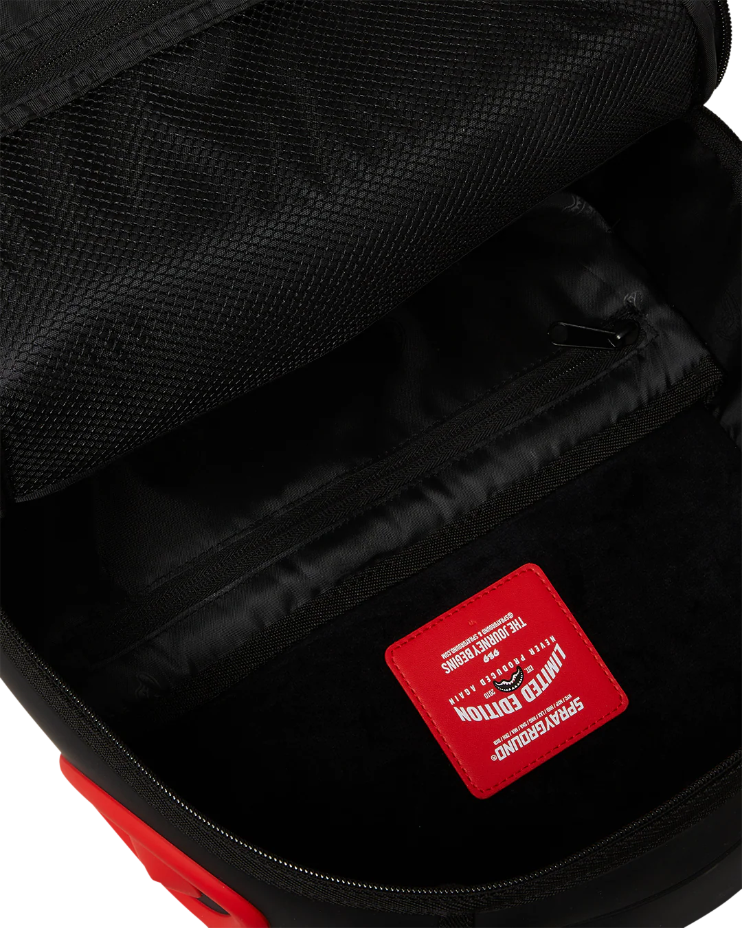 MADNESS SHARK DLXV BACKPACK - Image 10
