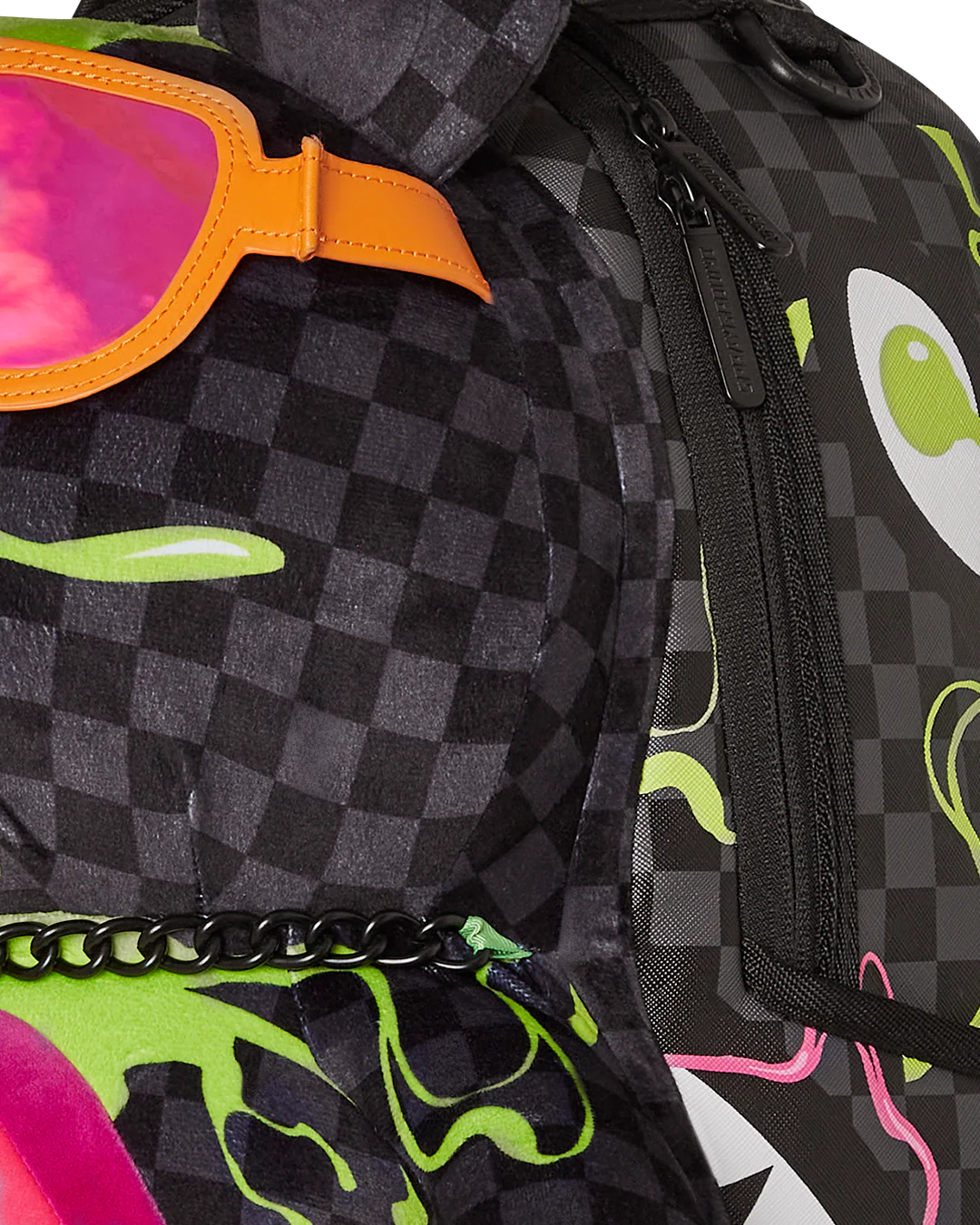 SLIME DIME MONEYBEAR TEDDYBEAR ON BACKPACK - Image 10