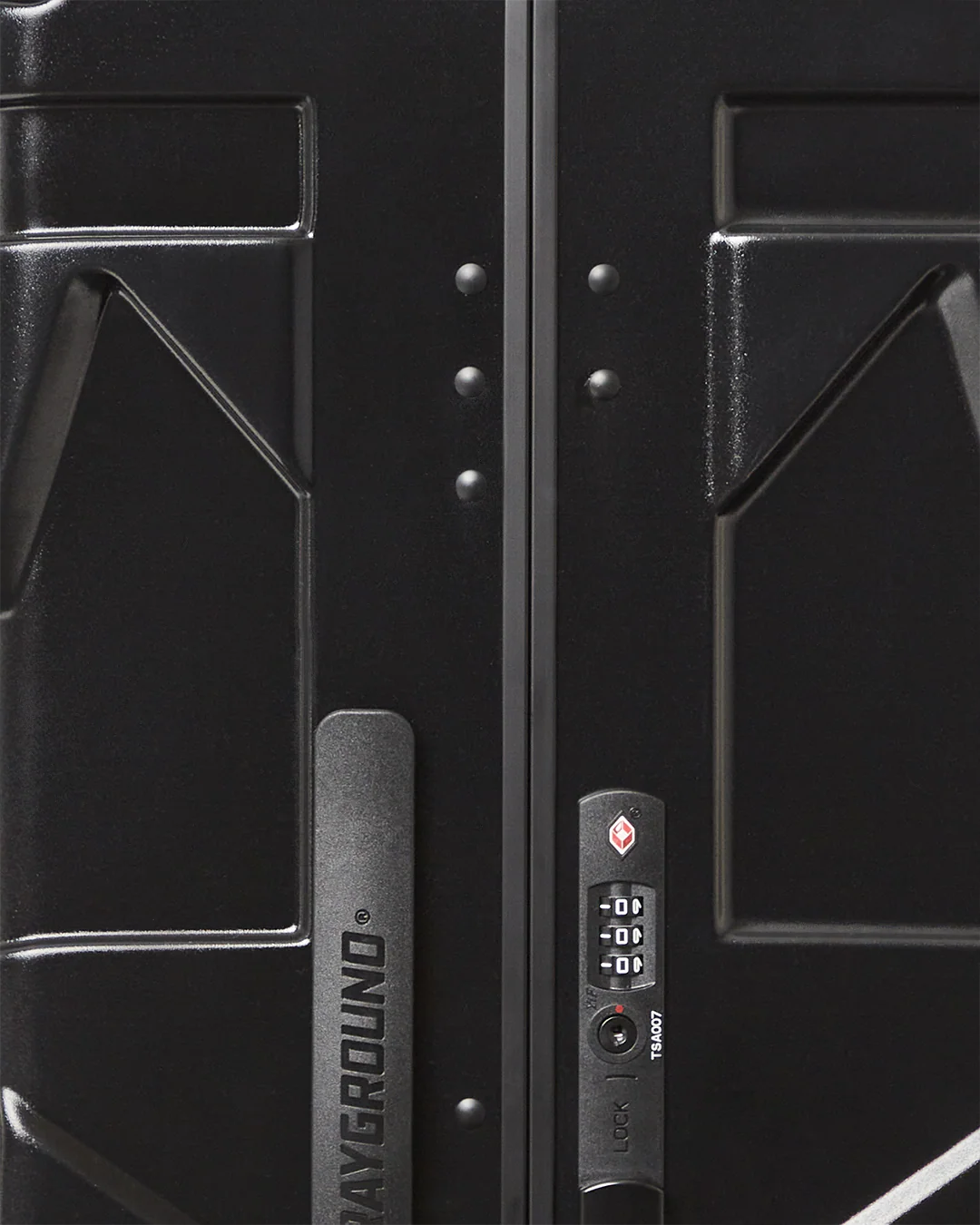NIGHTSHARKS WORLDWIDE SHARKITECTURE FULL SIZE LUGGAGE - Image 11