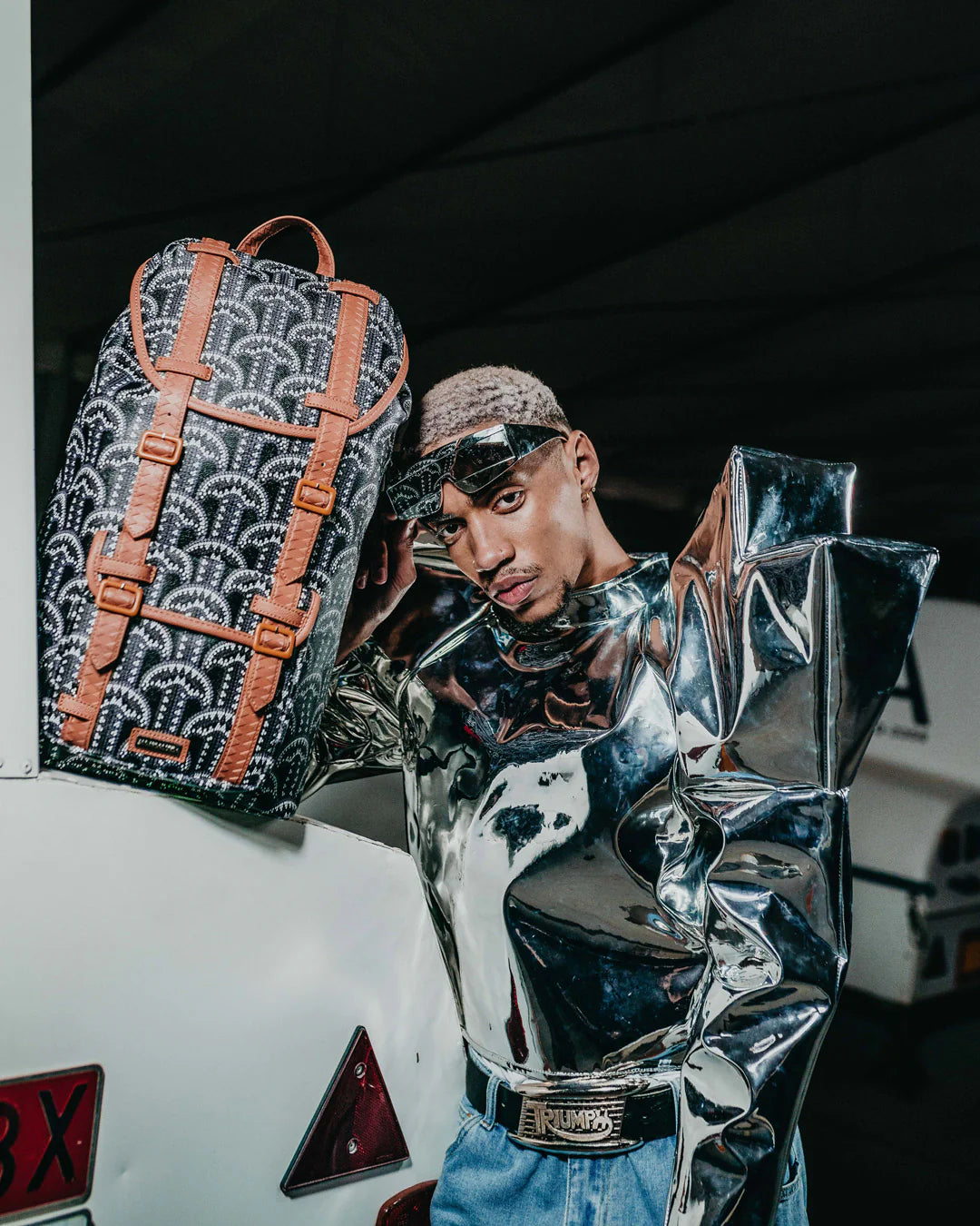 ILLUCHAINS HILLS BACKPACK - Image 10