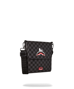 Alternative view of SNOOPY DAY OFF MESSENGER SLING BAG