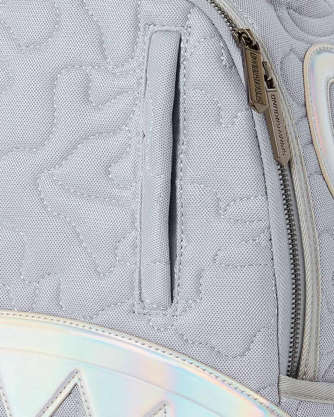 MIRASHAKU IRIDESCENT QUILT BACKPACK - Image 10