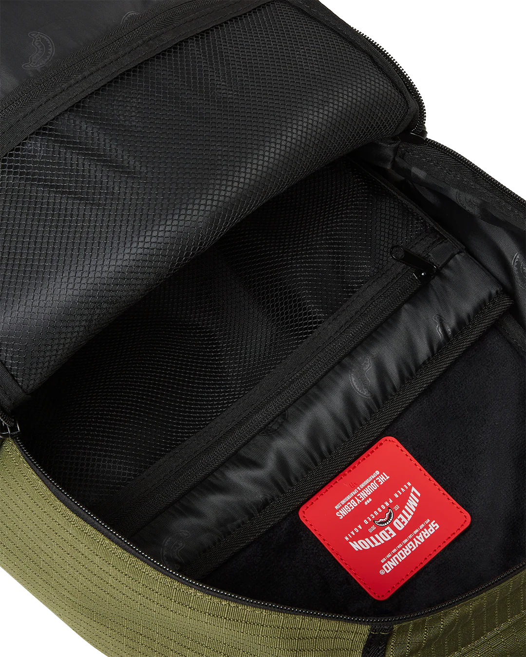 SHARK CENTRAL AIRBORNE BACKPACK - Image 12